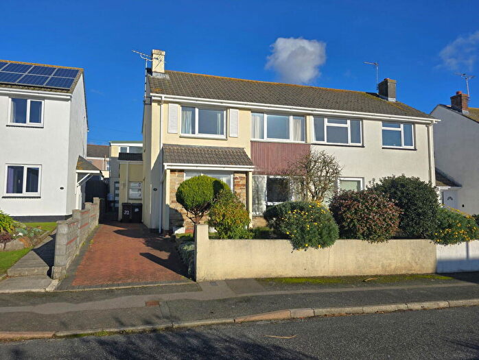 3 Bedroom Semi-Detached House For Sale In Maker Road, Torpoint, PL11