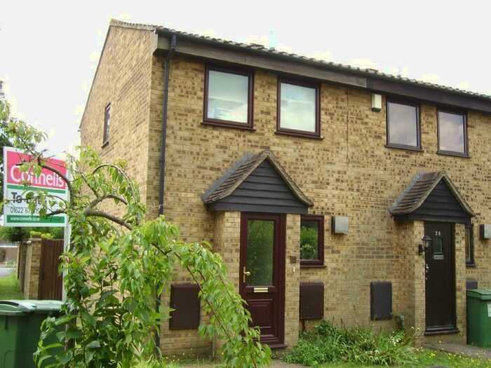 2 Bedroom House To Rent In Farrier Close, Weavering, Maidstone, ME14
