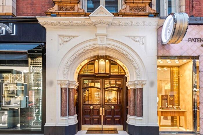 3 Bedroom Flat For Sale In Sloane Street, Knightsbridge, London, SW1X