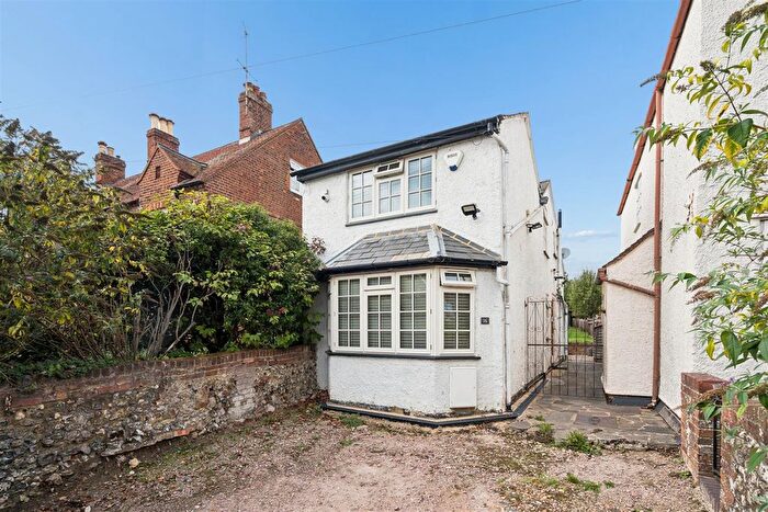 3 Bedroom Cottage For Sale In Solesbridge Lane, Chorleywood, WD3