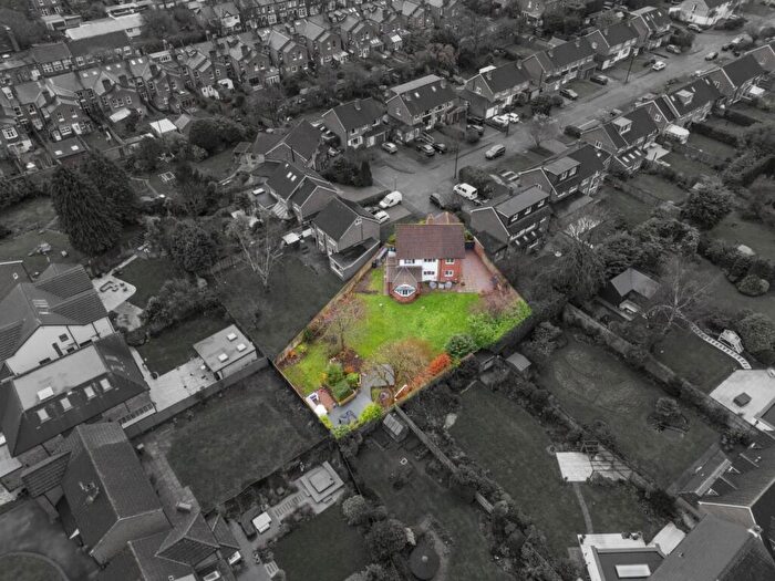 4 Bedroom Detached House For Sale In Freemans Close, Royal Leamington Spa, CV32