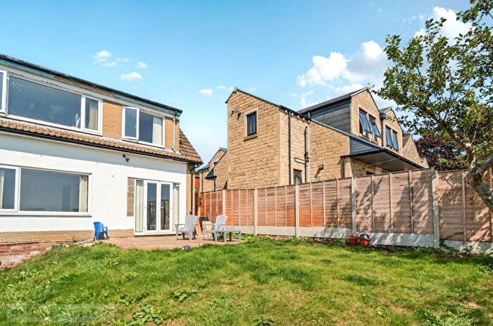 3 Bedroom Detached House For Sale In Pye Nest Road, Halifax, West Yorkshire, HX2