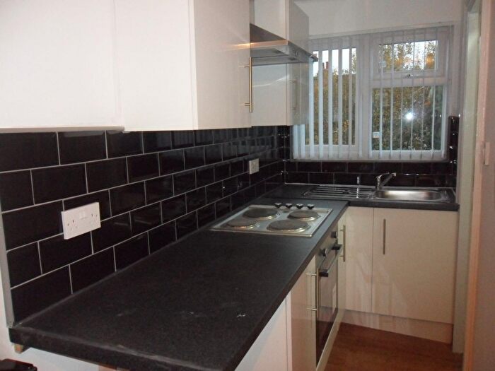 Studio To Rent In Dean Street, Stoke, CV2