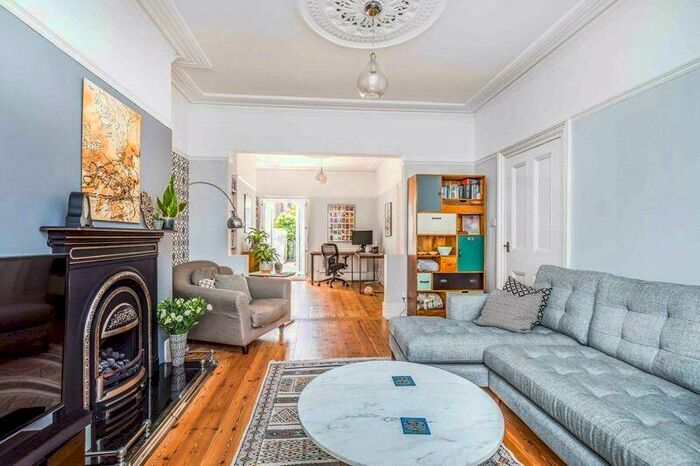 4 Bedroom House To Rent In Fellows Road, Belsize Park, London, NW3