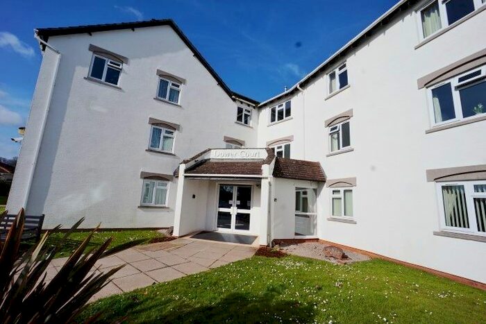 1 Bedroom Flat To Rent In Old Torquay Road, Paignton, Devon TQ3