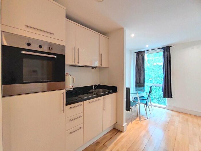 Studio To Rent In Indescon Square, London, E14