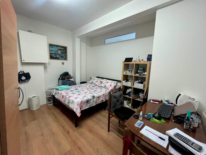 Studio To Rent In Village Way, Neasden, NW10