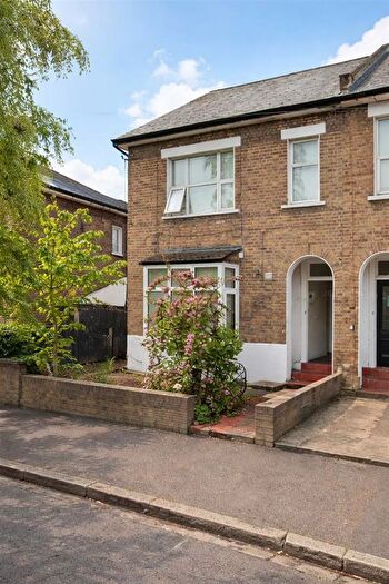 Studio To Rent In Clarence Road, Croydon, CR0