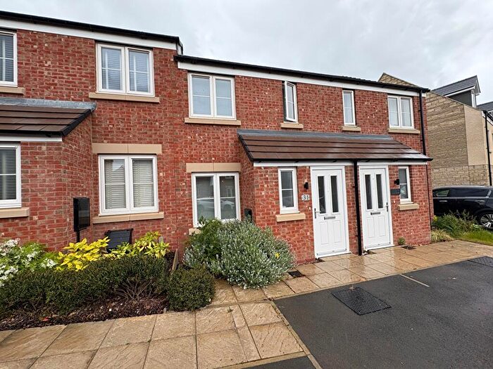 2 Bedroom Semi-Detached House To Rent In Menzel Road, Weldon Park, NN17