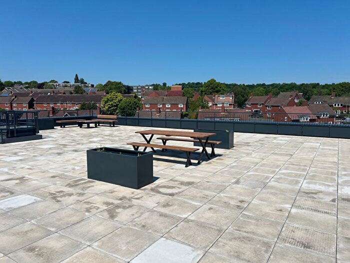 3 Bedroom Flat To Rent In Prince Charles Road, Exeter, EX4