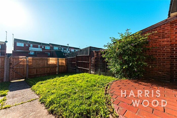 3 Bedroom Terraced House For Sale In Hunwicke Road, Colchester, Essex, CO4