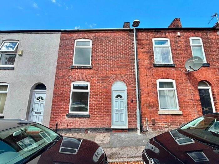 2 Bedroom Terraced House To Rent In Carlisle Street, Pendlebury, Salford, M27