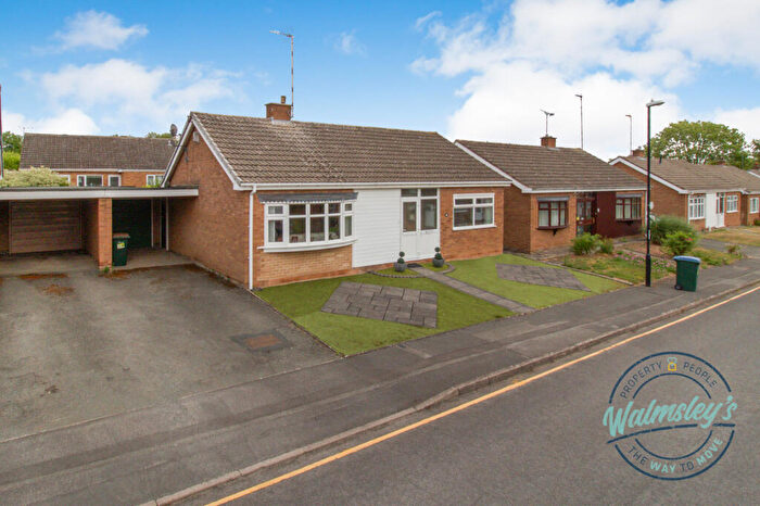 2 Bedroom Bungalow For Sale In Evesham Walk, Cannon Park, Coventry, CV4
