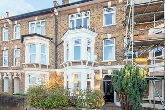 4 Bedroom House To Rent In Glengarry Road, East Dulwich, London, SE22