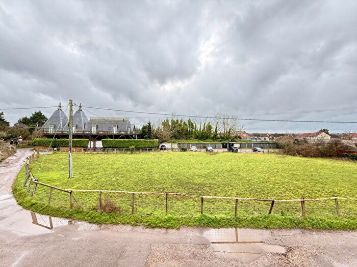 3 Bedroom Terraced House For Sale In Barrow Green, Teynham, Sittingbourne, ME9