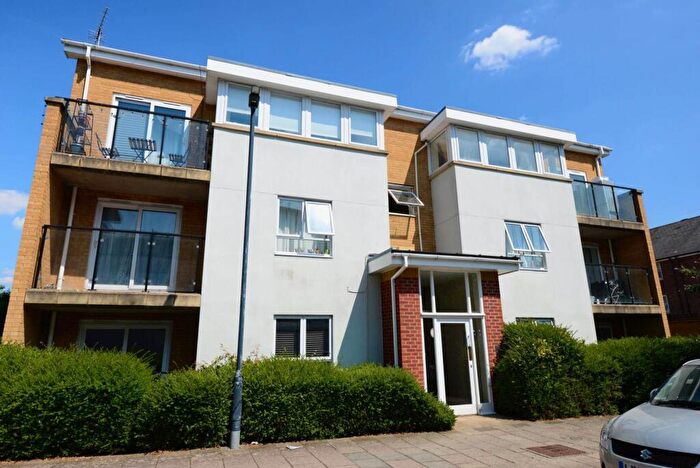 2 Bedroom Apartment To Rent In Erebus Drive, SE28