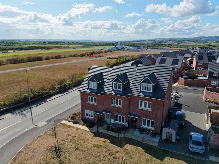 3 Bedroom End Of Terrace House For Sale In Ffordd Brynderi, FFos Las, Kidwelly, SA17
