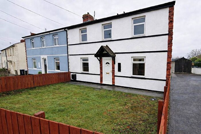 3 Bedroom Semi-detached House To Rent In Dorlonco Villas, Meadowfield, Durham, DH7