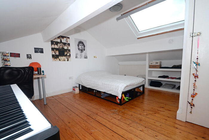 5 Bedroom Terraced House To Rent In Bed Cedar Grove, Fallowfield, Manchester, M14