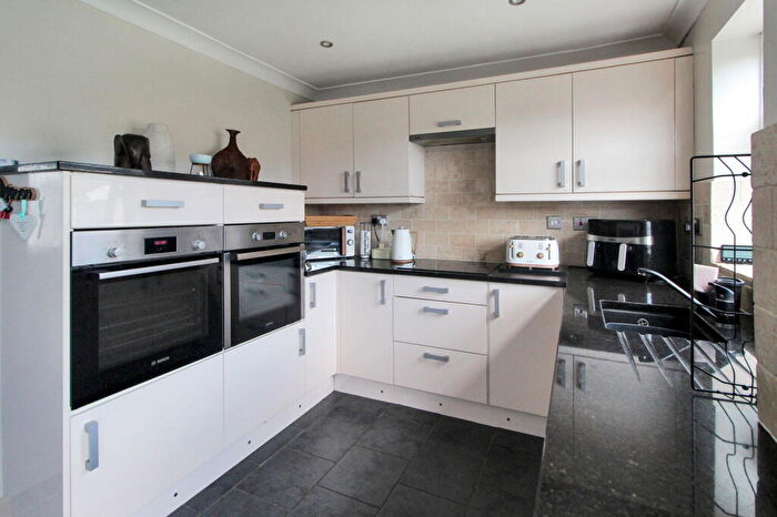 3 Bedroom Detached House For Sale In Randle Meadow, Great Sutton, Ellesmere Port, CH66