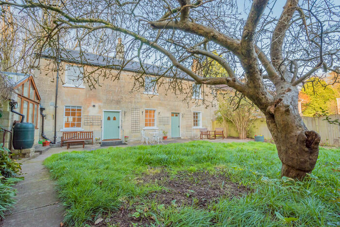 3 Bedroom Cottage To Rent In Rosemount Lane, Bath, BA2