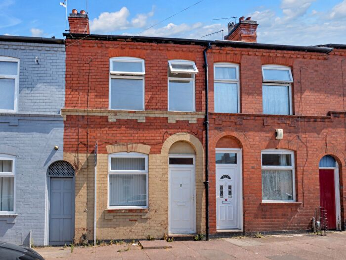 2 Bedroom Terraced House For Sale In Lambert Road, Leicester, LE3