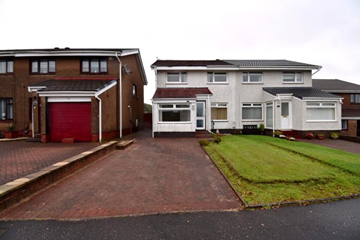 3 Bedroom Semi-Detached House For Sale In Wellyard Way, Greenock, PA16