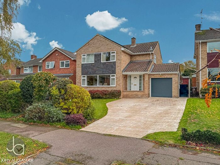 4 Bedroom Detached House For Sale In Shakespeare Road, Colchester, CO3