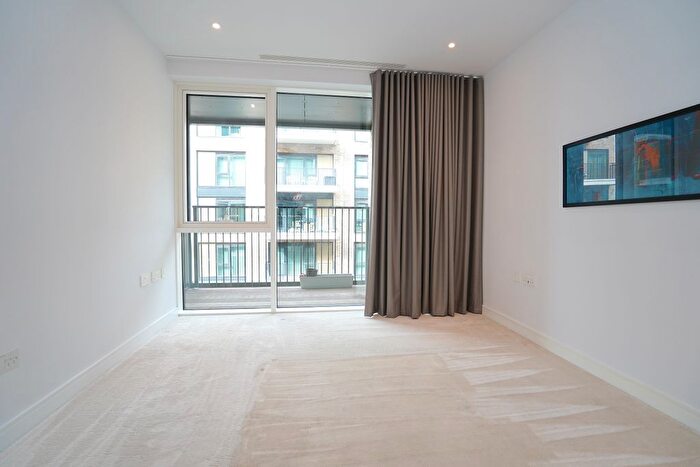 1 Bedroom Flat To Rent In Fairwater House, Lockgate Road, London, SW6