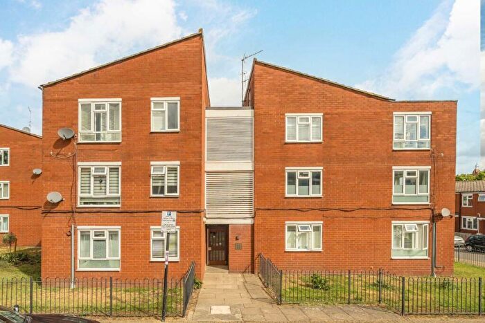 1 Bedroom Flat For Sale In Verran Road, Balham, SW12