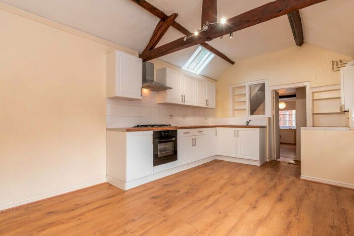 3 Bedroom Cottage To Rent In Apiary Gate, Castle Donington, Derby DE74