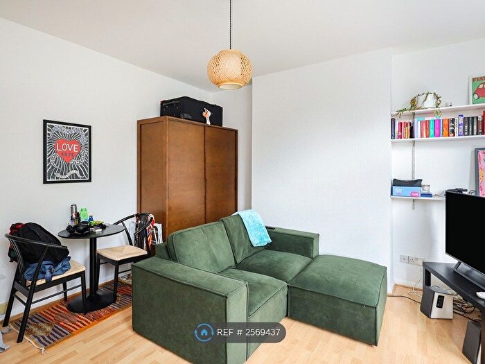 1 Bedroom Flat To Rent In Wray Crescent, London, N4