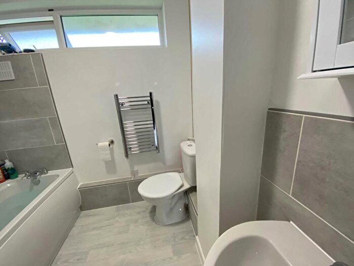 4 Bedroom Terraced House To Rent In Kemsing Gardens, Canterbury, CT2