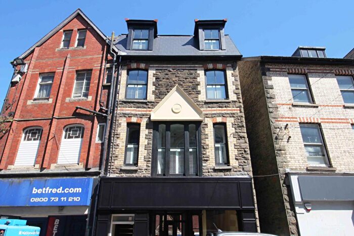 1 Bedroom Maisonette To Rent In Market Street, Pontypridd, CF37