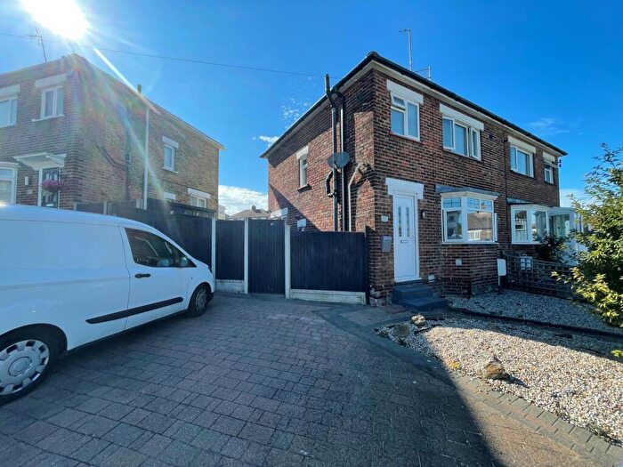 3 Bedroom Semi Detached House For Sale In Forelands Square, Deal, CT14