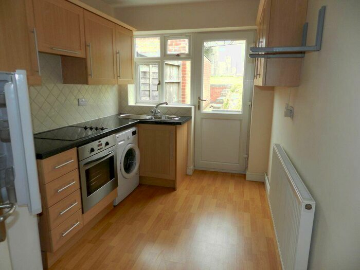 2 Bedroom Bungalow To Rent In Braunston, NN11