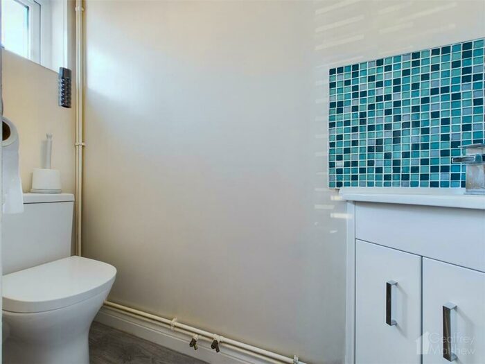 3 Bedroom House To Rent In Wetherby Close, Stevenage, SG1