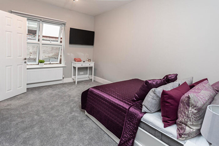 Studio To Rent In St. Michaels Road, Aldershot, GU12