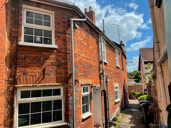 2 Bedroom Cottage To Rent In Brookside, Lympstone, Exmouth, EX8