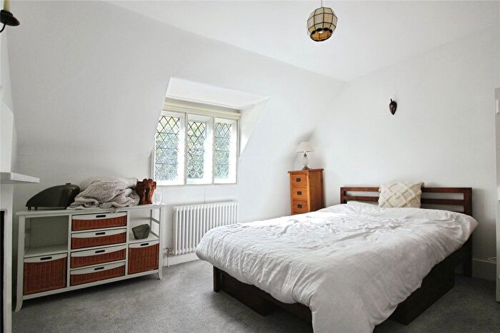 1 Bedroom Flat To Rent In Mary Lynn Almshouses, New Lane Hill, Reading, Berkshire, RG30