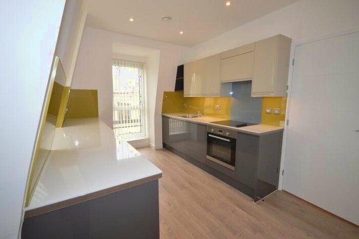 1 Bedroom Apartment To Rent In New London Road, Chelmsford, CM2