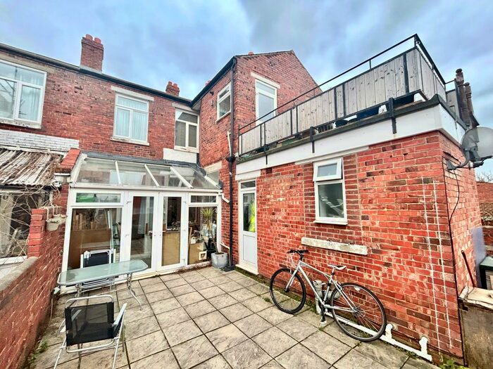 3 Bedroom Flat To Rent In Laburnum Grove, Portsmouth, PO2
