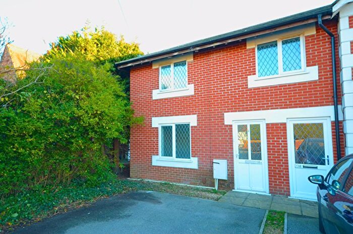 3 Bedroom End Terrace House For Sale In Windham Road, Bournemouth, BH1