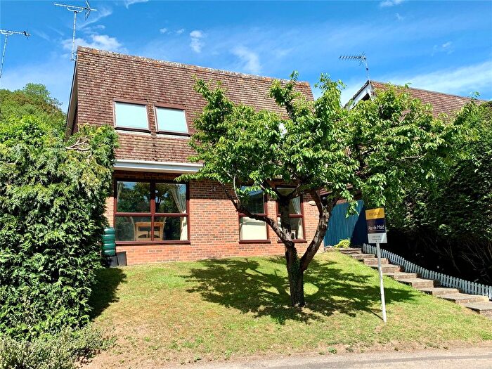 4 Bedroom Detached House For Sale In Eagles Drive, Tatsfield, Westerham, TN16