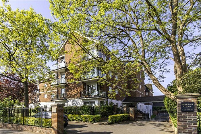 2 Bedroom Flat To Rent In Marion Lodge, The Downs, SW20