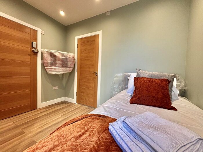 1 Bedroom House To Rent In Room, Beecham Road, PO1