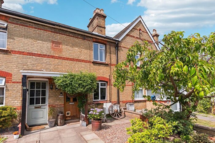 2 Bedroom Terraced House For Sale In Shillington Road, Pirton, Hitchin, SG5