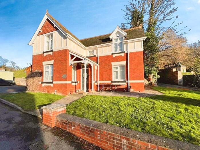 2 Bedroom Detached House For Sale In Drake Lane, Dursley, GL11