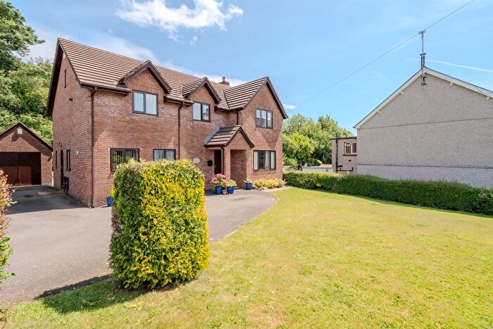 4 Bedroom Detached House For Sale In Pentrepiod Road, Pontnewynydd, Pontypool, NP4