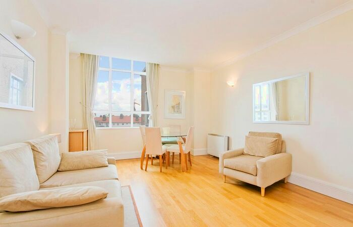 1 Bedroom Flat To Rent In Skyline Court, Grange Yard, Bermondsey, London, SE1